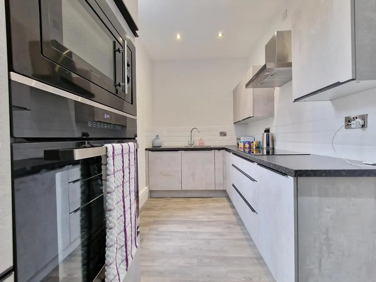 Dysa Waterloo Apartments Blackpool